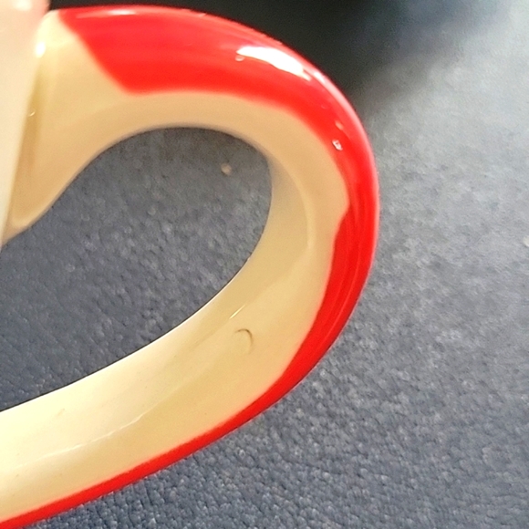 Small Rooster Teacup and Saucer - Picture 6 of 6